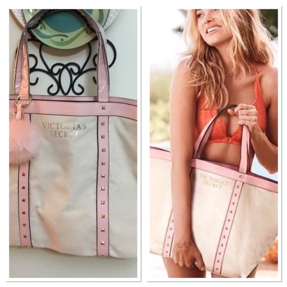 Victoria's Secret Handbags - 🚨Sale NWT Victoria’s Secret Lg Tote w/Pom PomKey
